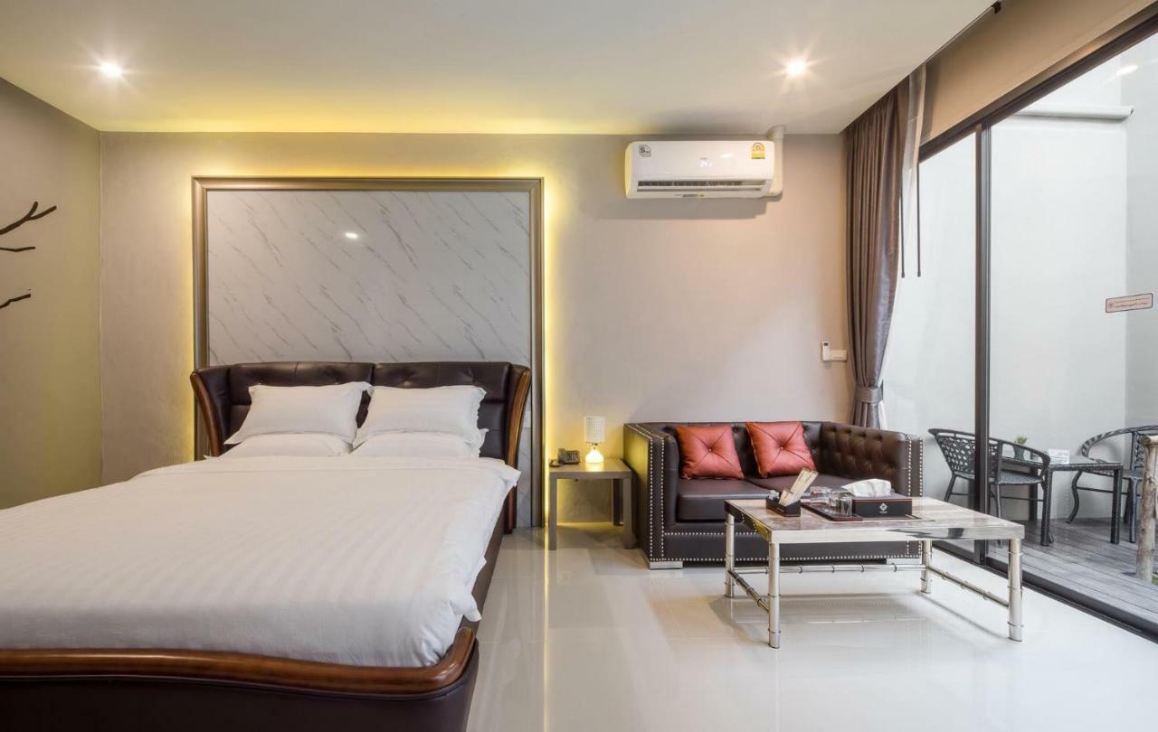 The Valen Resort Bangkok Exterior photo